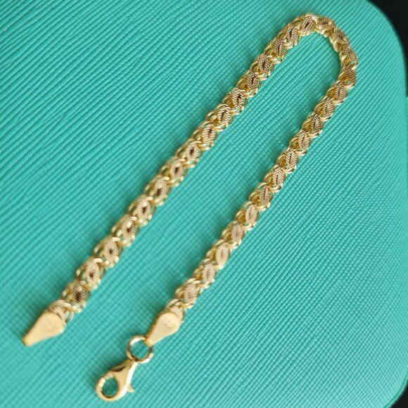 Jewelry - 18k gold bracelet damascus style  real gold